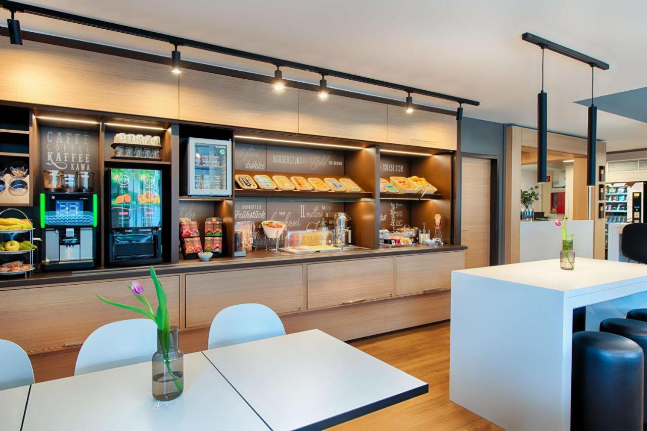 B&B Hotel Bielefeld-Ost ภายนอก รูปภาพ