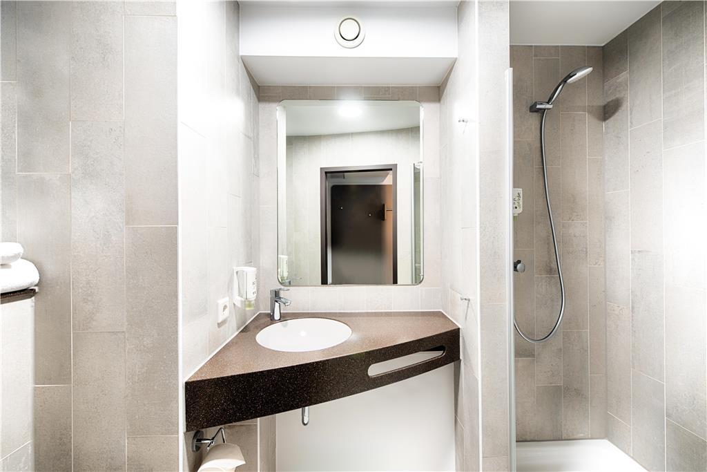B&B Hotel Bielefeld-Ost ห้อง รูปภาพ
